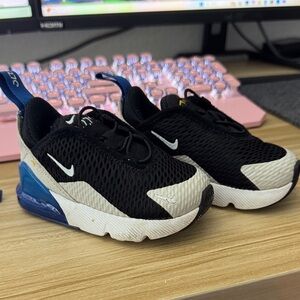 Nike Kids Black and White Sneakers with Blue Accents